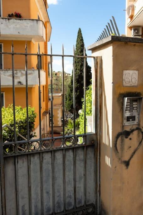 Serendipity Vatican Door House Roma Esterno foto