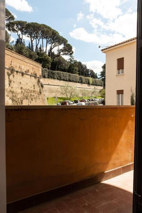 Serendipity Vatican Door House Roma Esterno foto